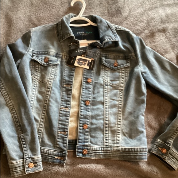 Parasuco denim/jean jacket - Picture 3 of 3